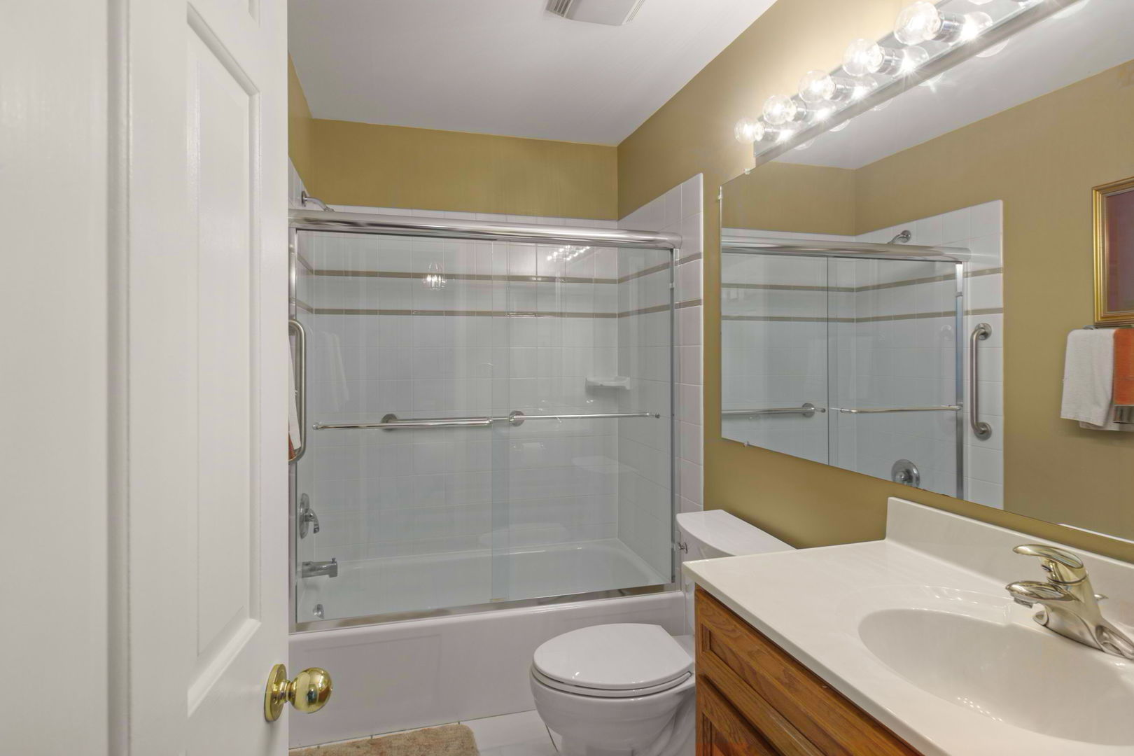137 Sherman Court Property Photo 18