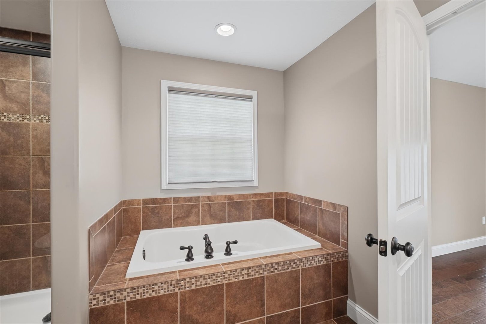 1813 Deer Run Drive Property Photo 47