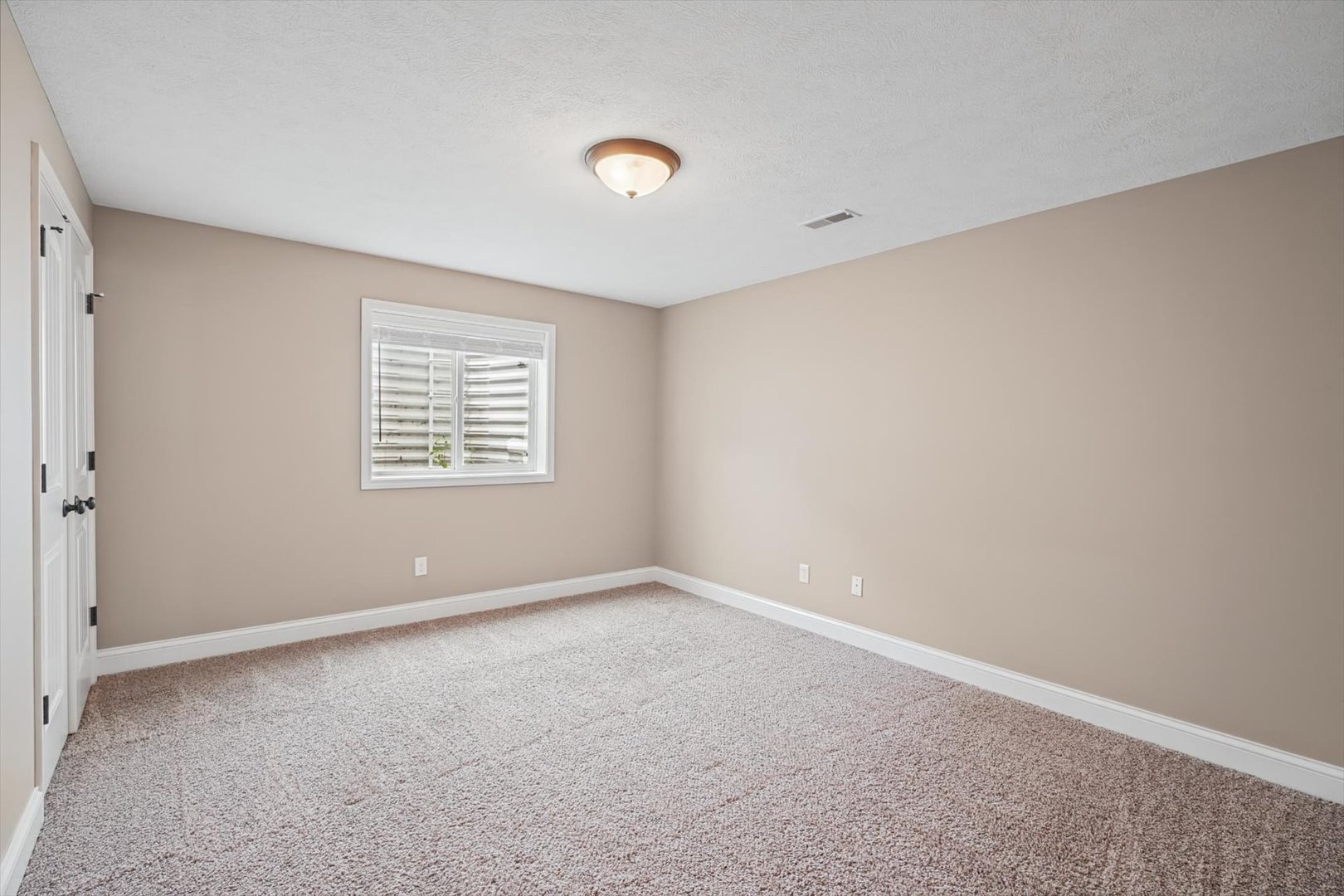 1813 Deer Run Drive Property Photo 57