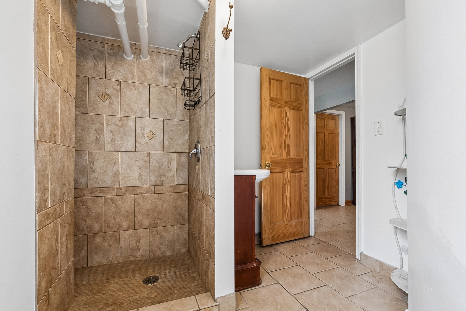 2347 Harvey Avenue Property Photo 18