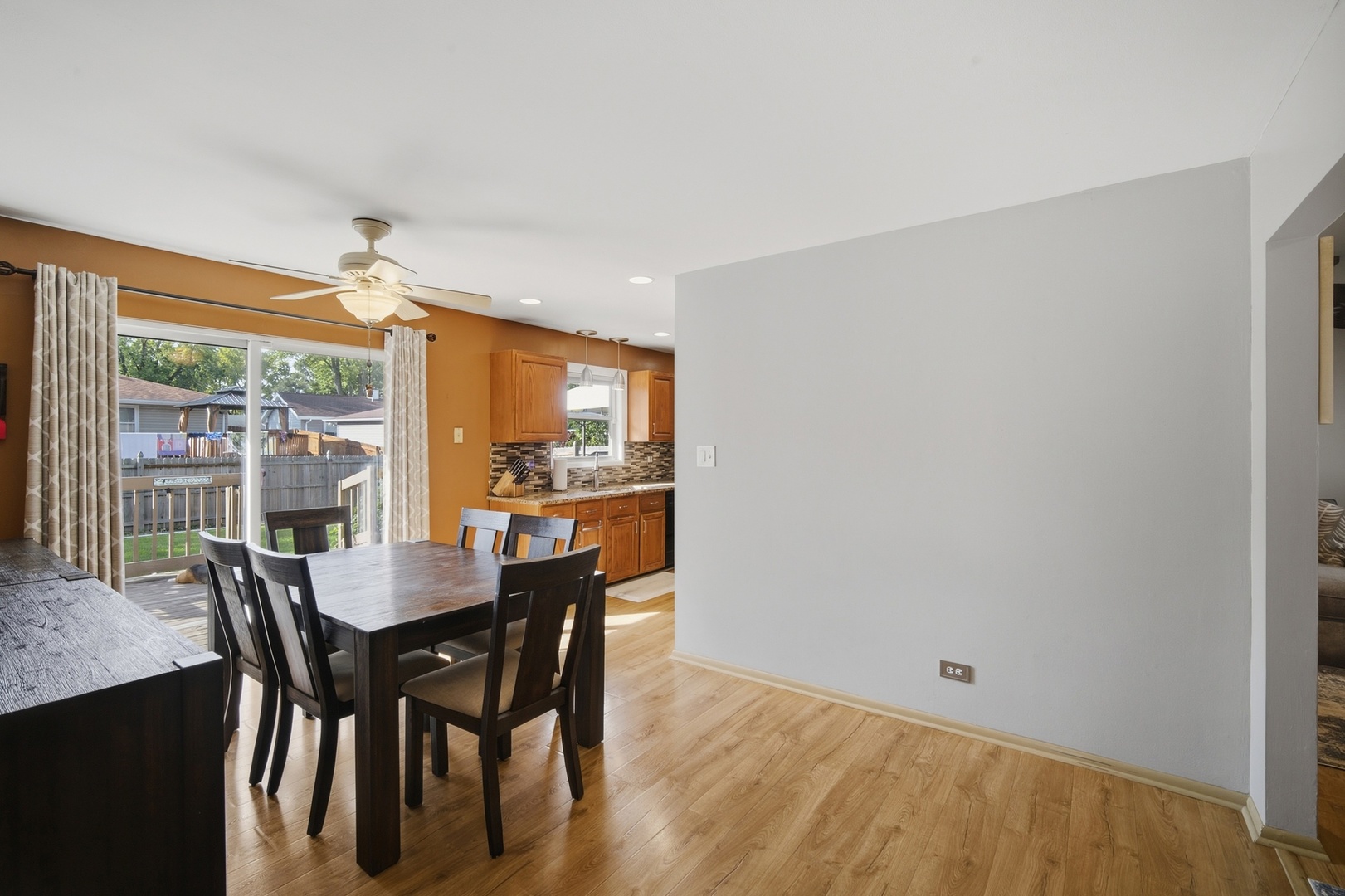 1231 Springdale Lane Property Photo 10