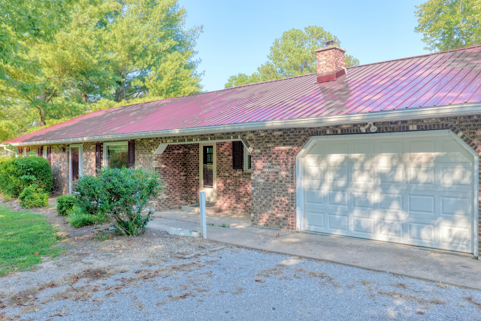 103 Smith Drive Property Photo 8