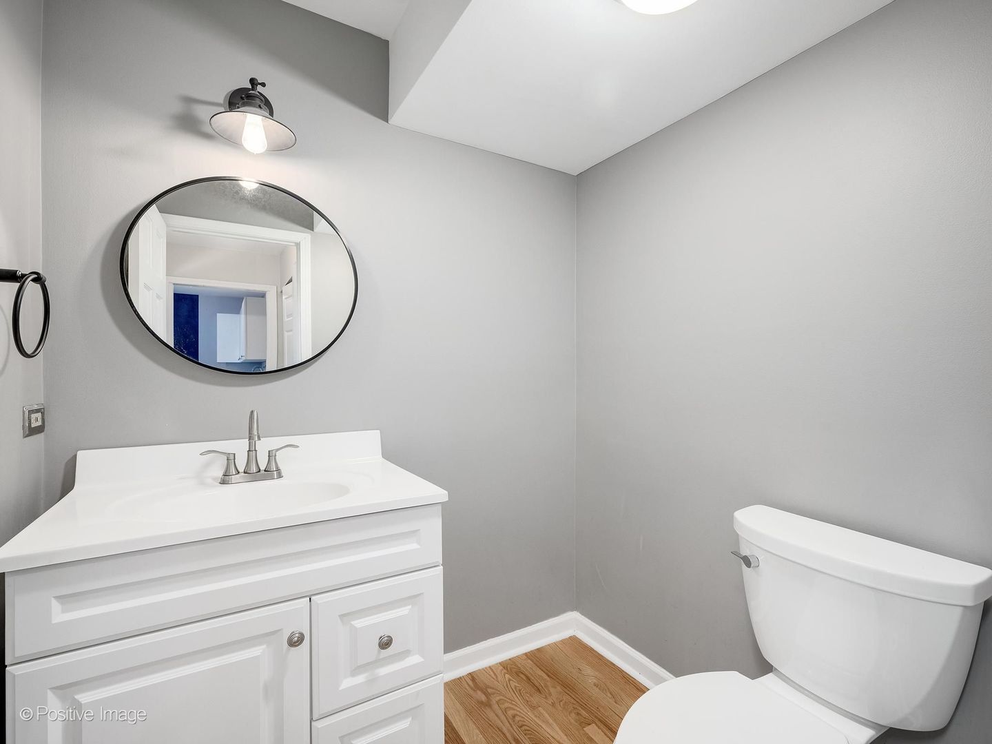 1n325 Tamarack Drive Property Photo 14