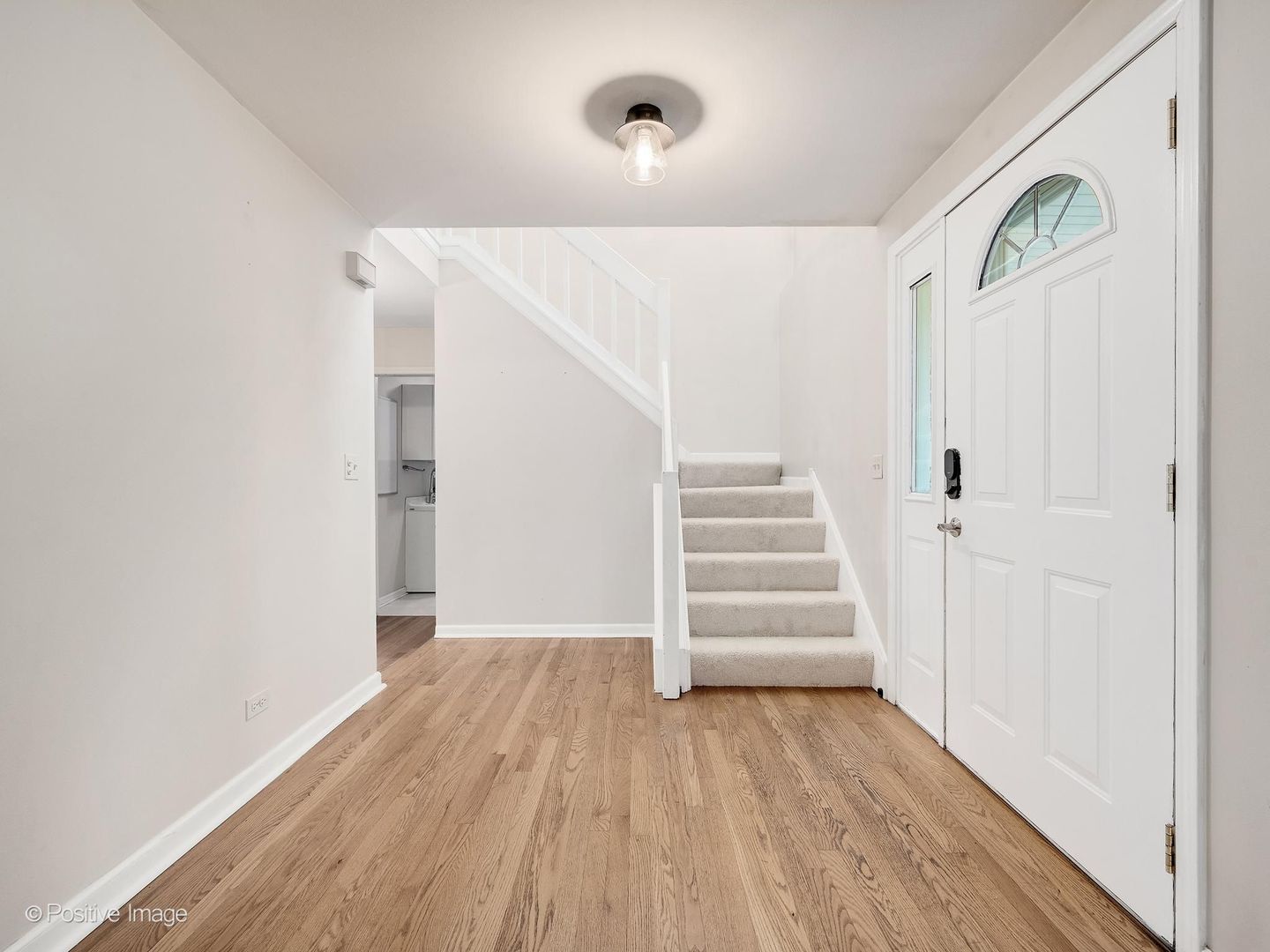 1n325 Tamarack Drive Property Photo 17