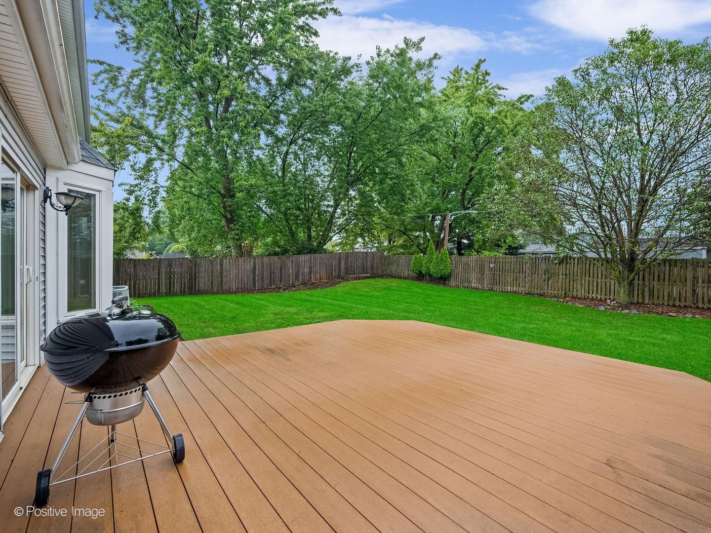1n325 Tamarack Drive Property Photo 24