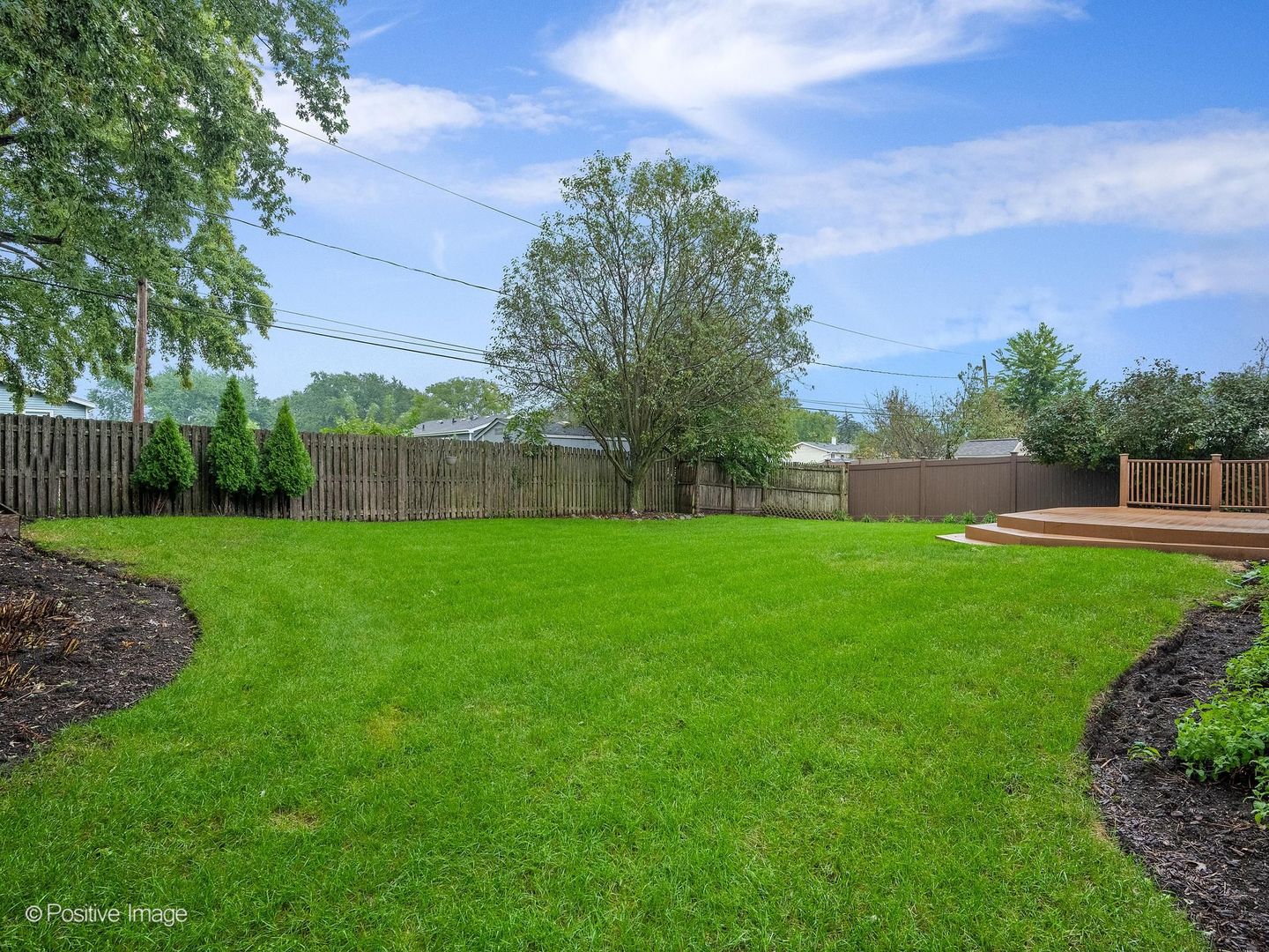 1n325 Tamarack Drive Property Photo 27