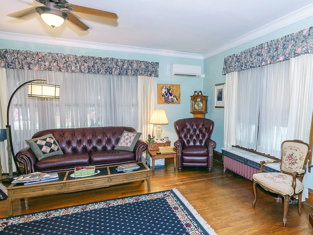 601 N Prospect Avenue Property Photo 14