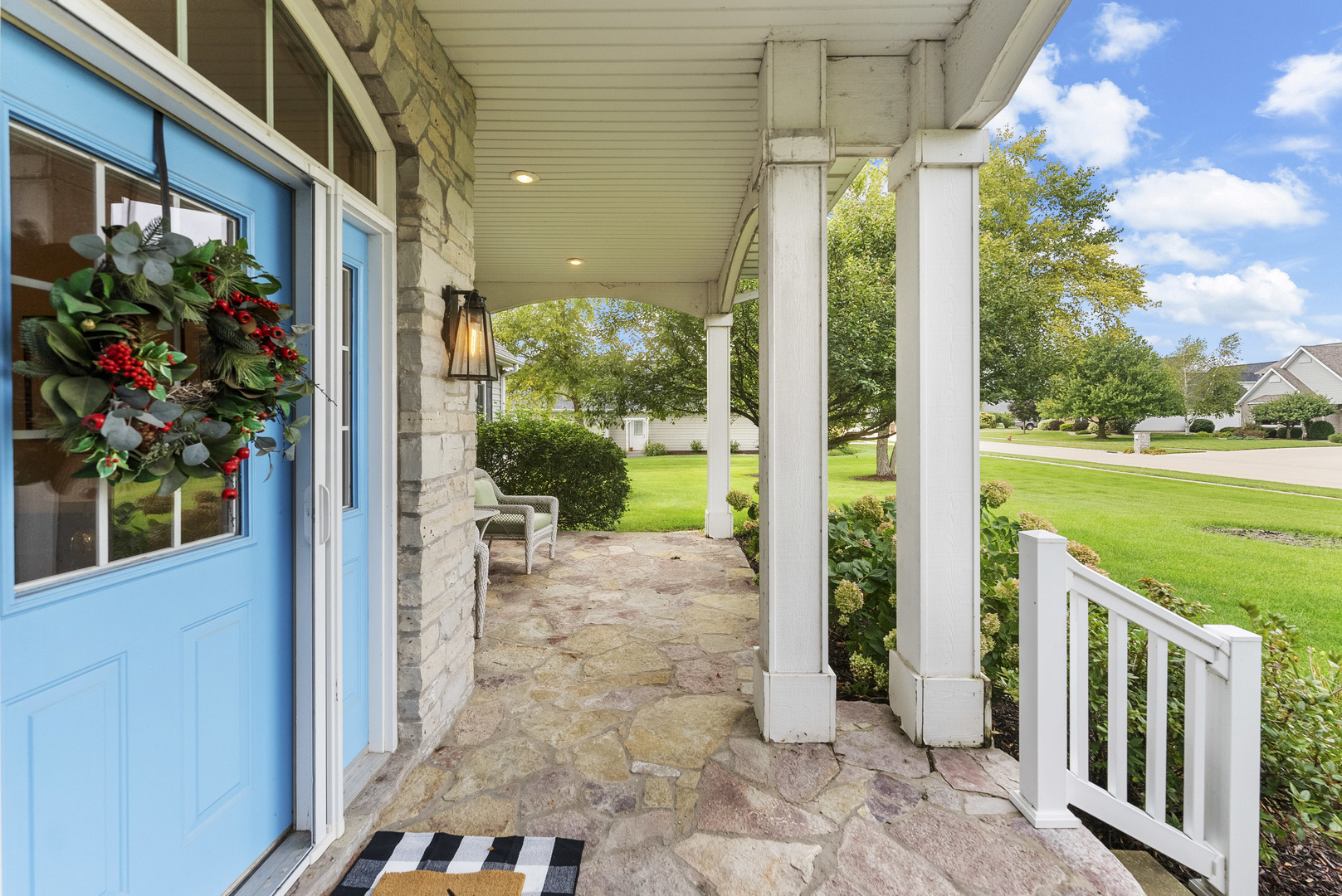 1555 Crimson King Court Property Photo 3