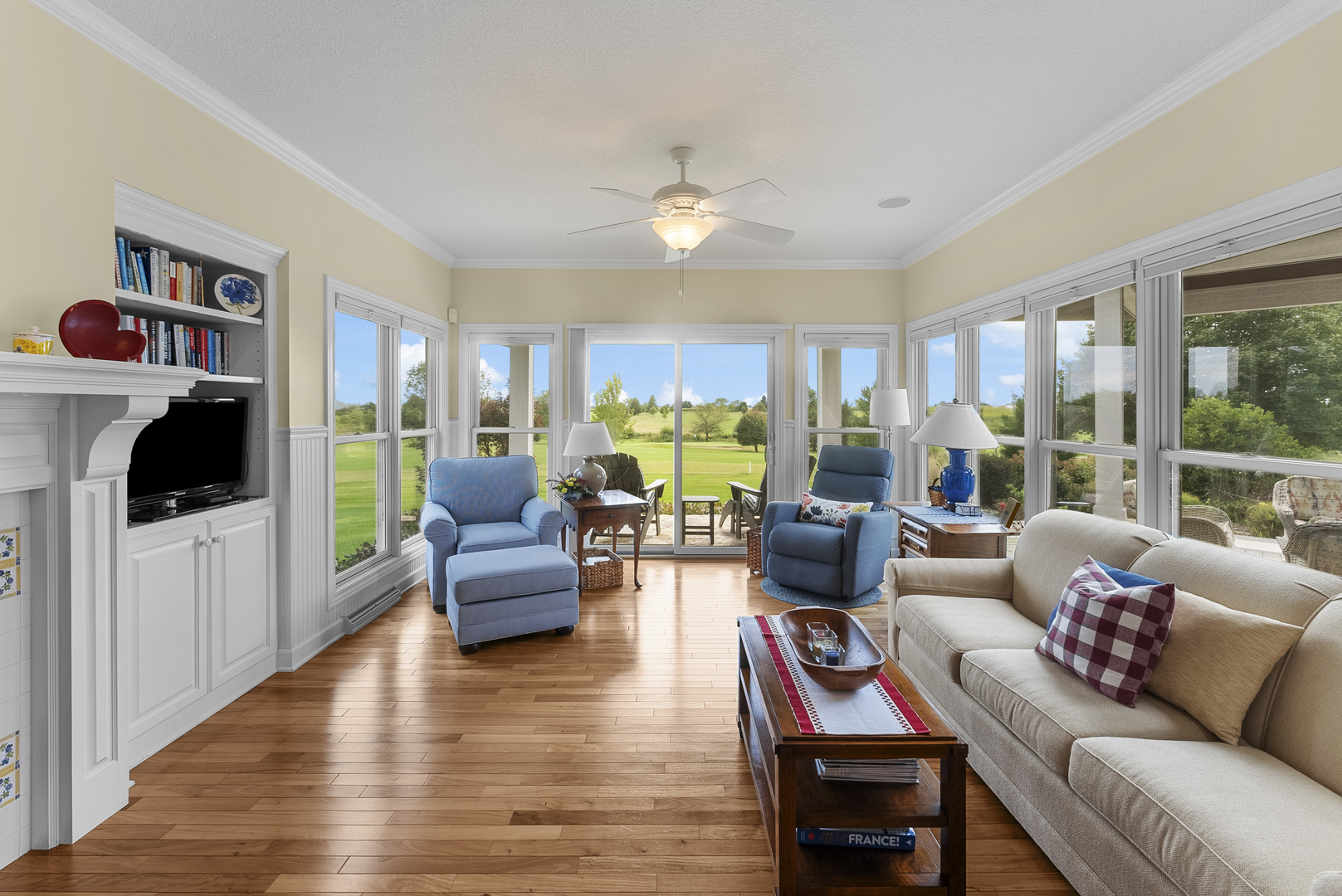 1555 Crimson King Court Property Photo 24