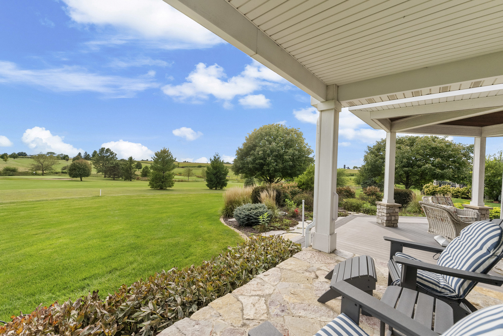 1555 Crimson King Court Property Photo 39