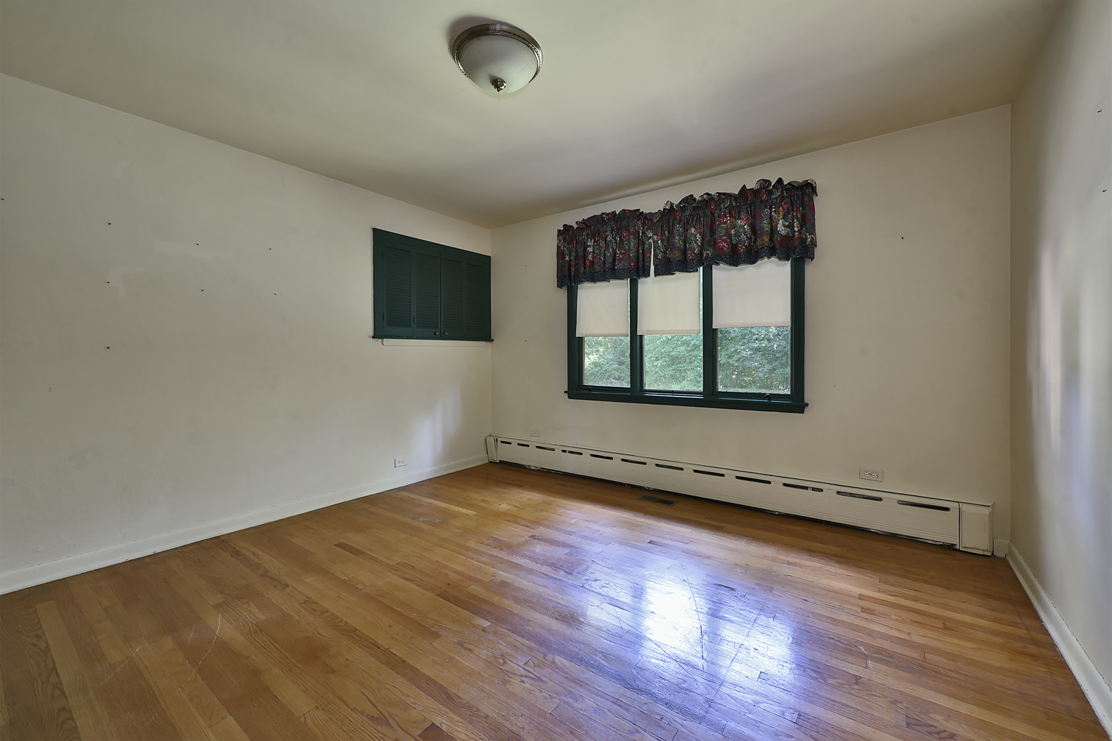 105 Lomond Drive Property Photo 11