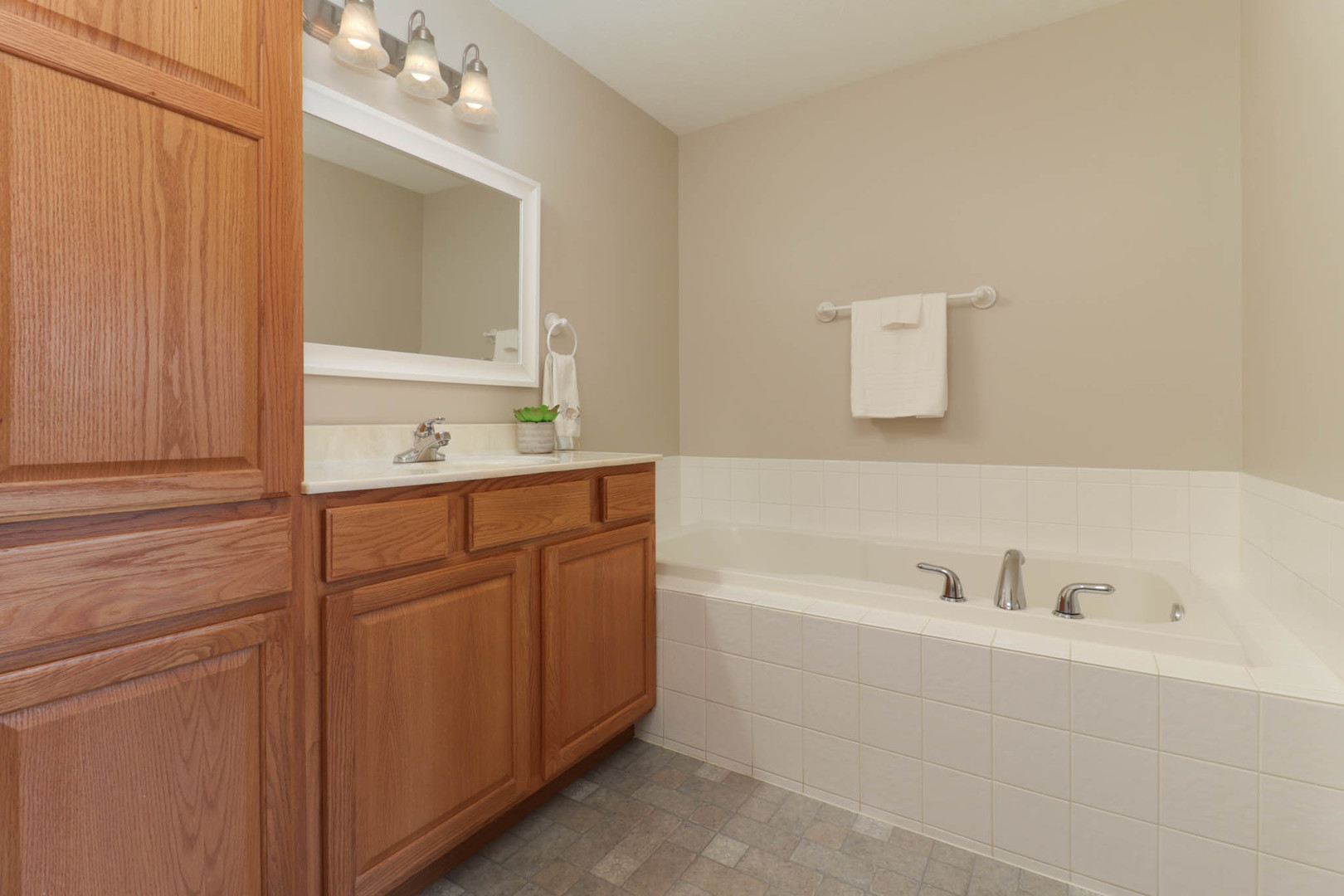 209 Pheasant Lane Property Photo 22