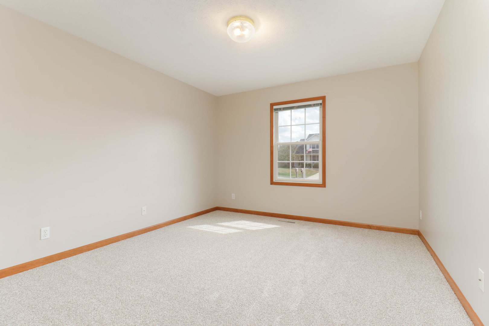 209 Pheasant Lane Property Photo 26