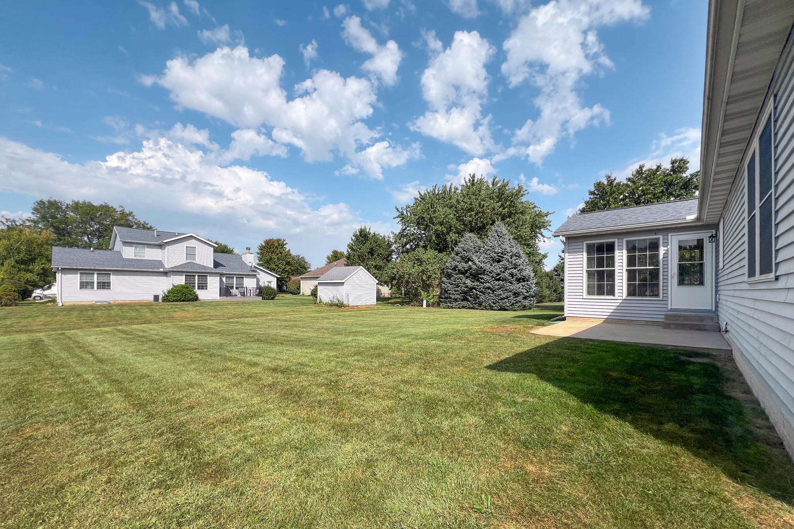 209 Pheasant Lane Property Photo 32
