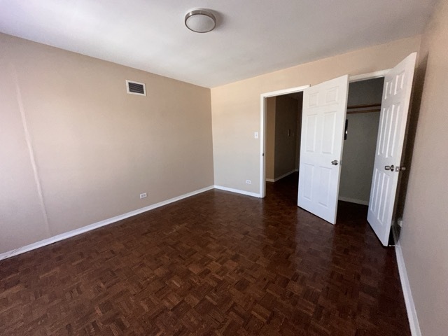 8701 S Mozart Avenue 3 Property Photo 6
