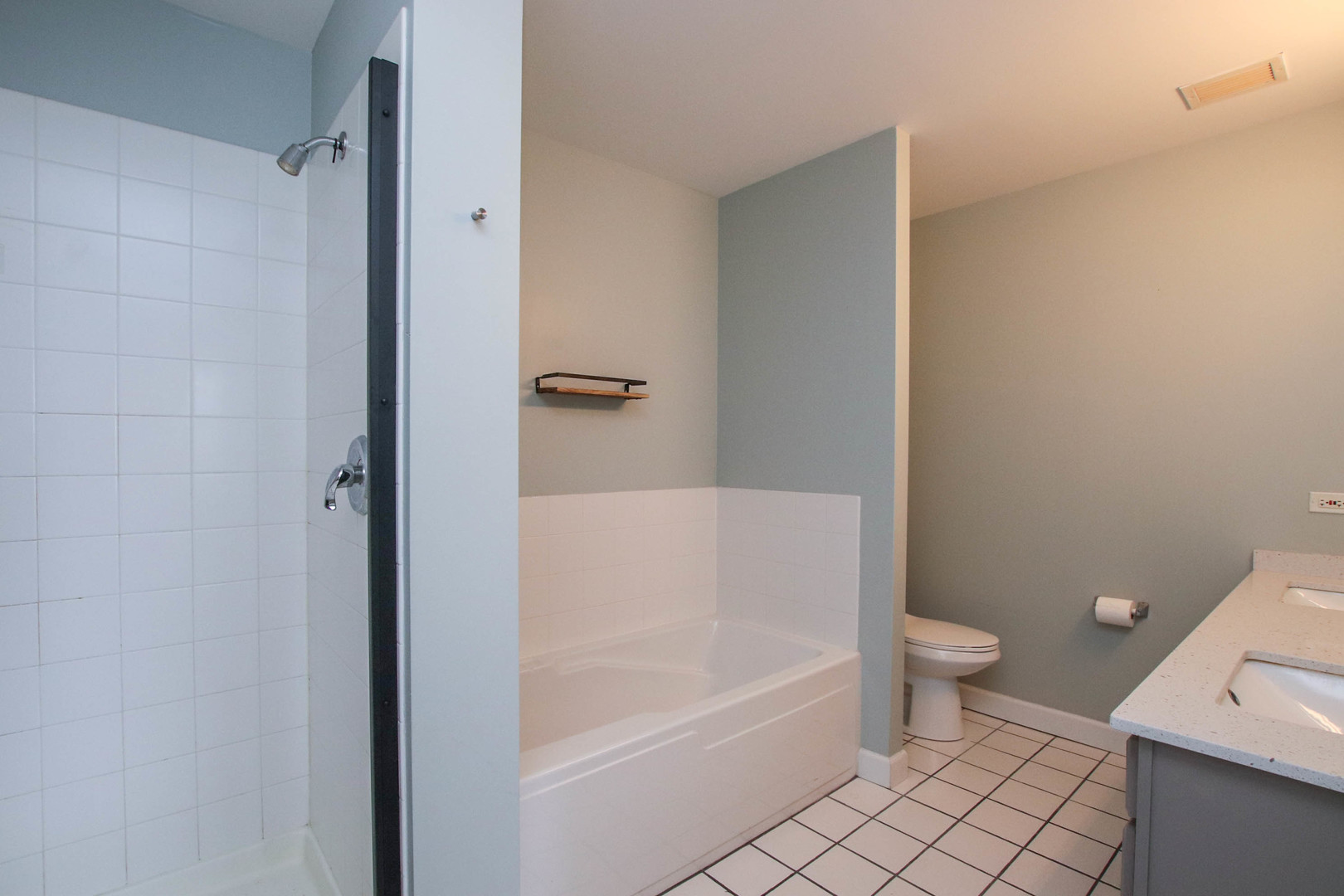 41 E 8th Street 1403 Property Photo 12