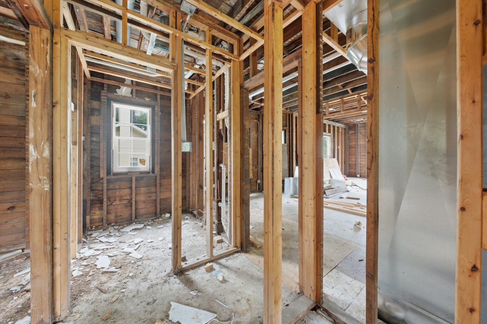 20 E Main Street Property Photo 12