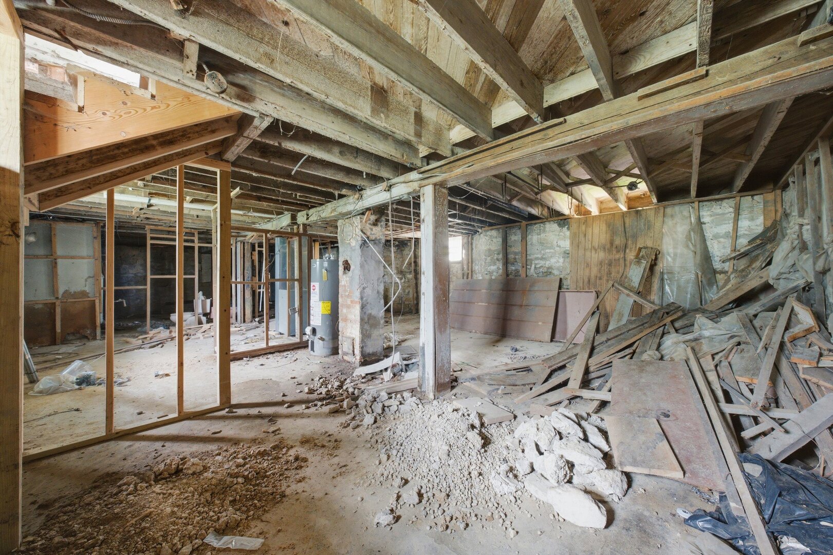 20 E Main Street Property Photo 22