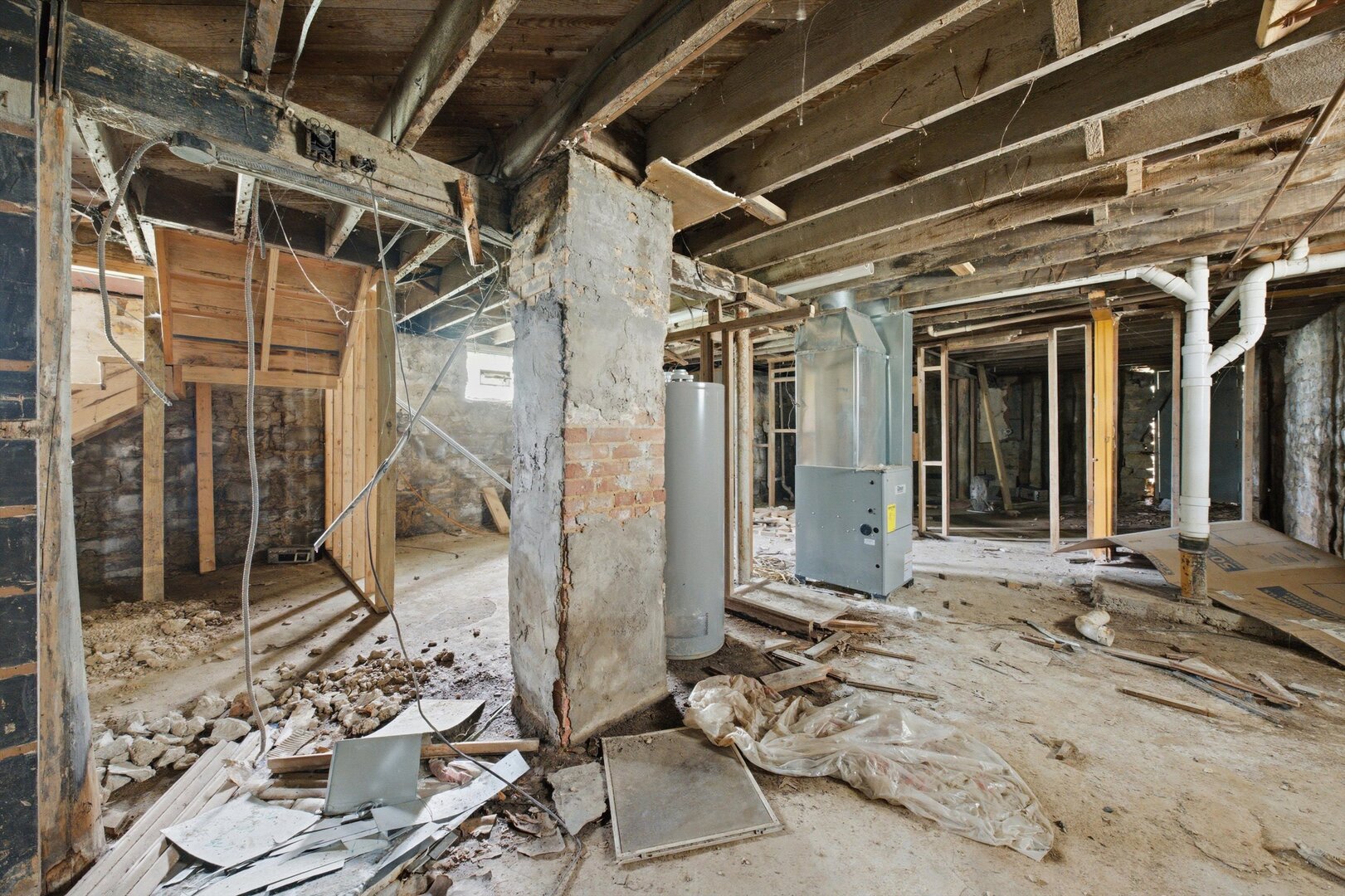 20 E Main Street Property Photo 23