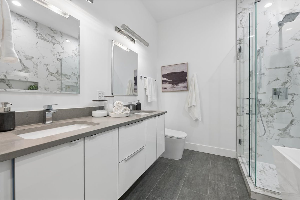 2837 N Halsted Street 2n Property Photo 26
