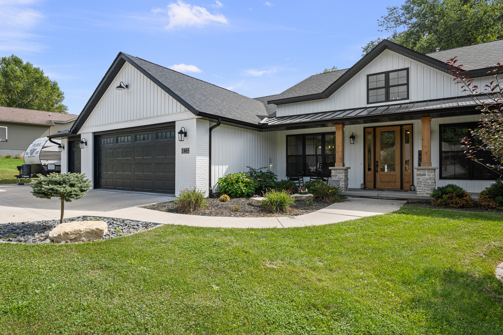 1805 Ridgefield Drive Property Photo 6