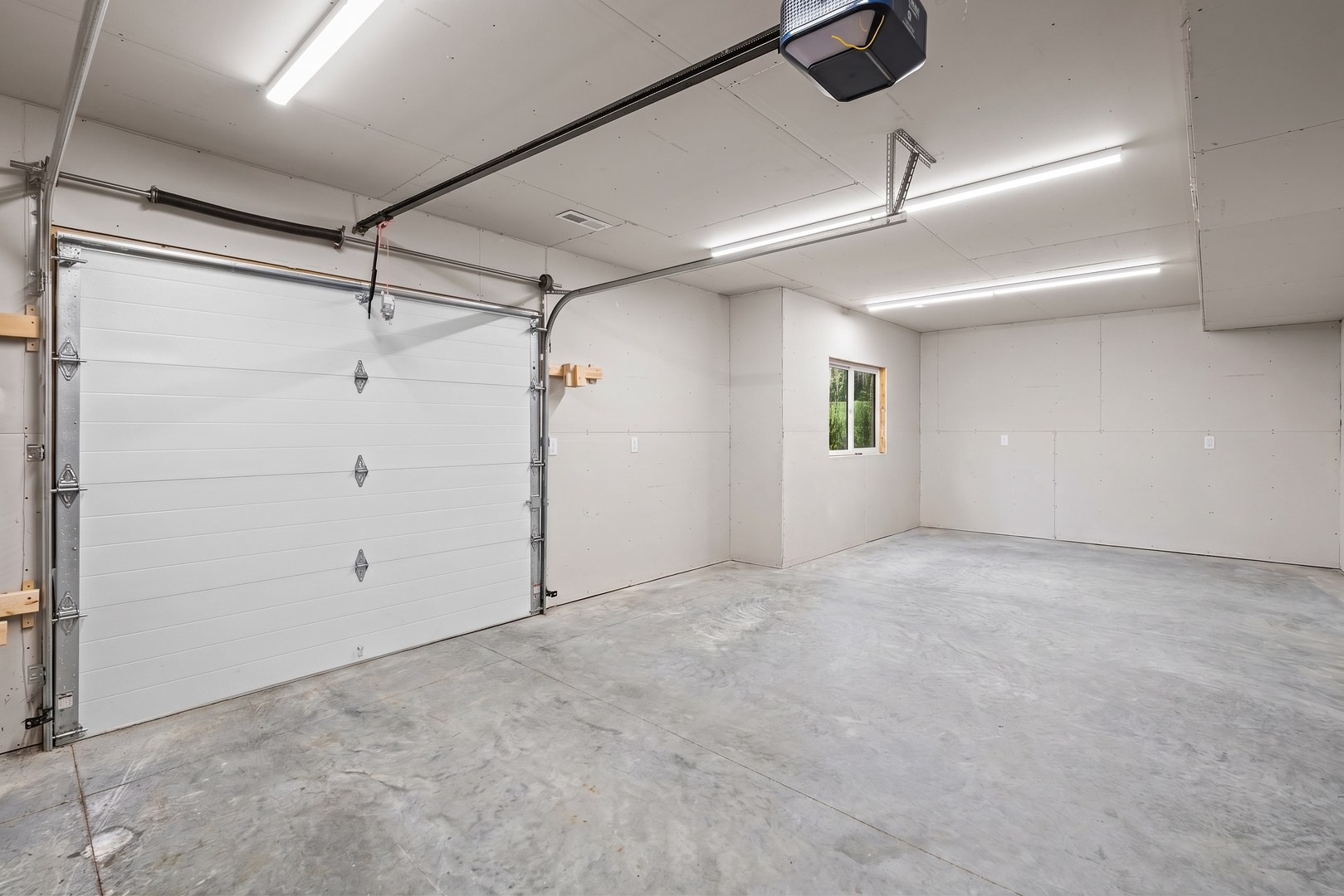 1805 Ridgefield Drive Property Photo 86