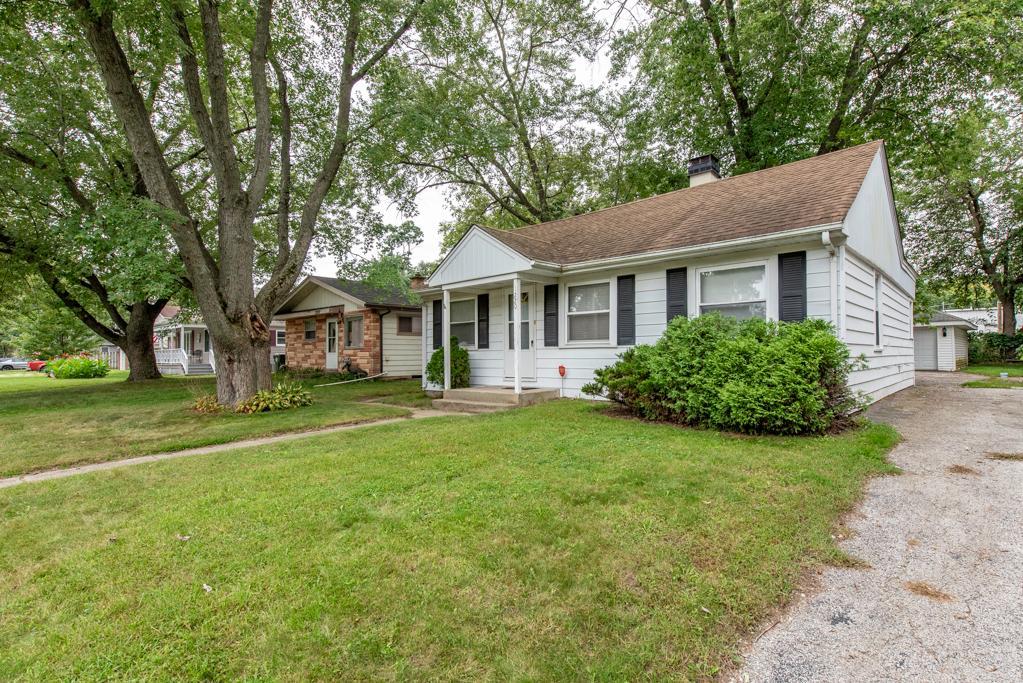 1220 Fulton Avenue Property Photo 2