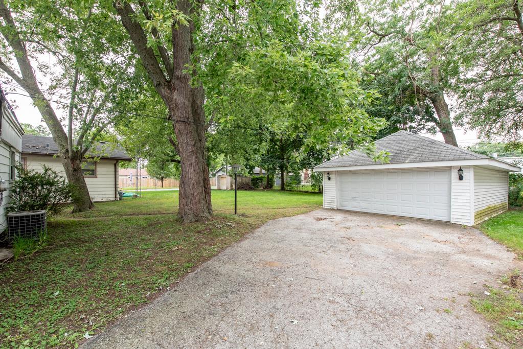 1220 Fulton Avenue Property Photo 5