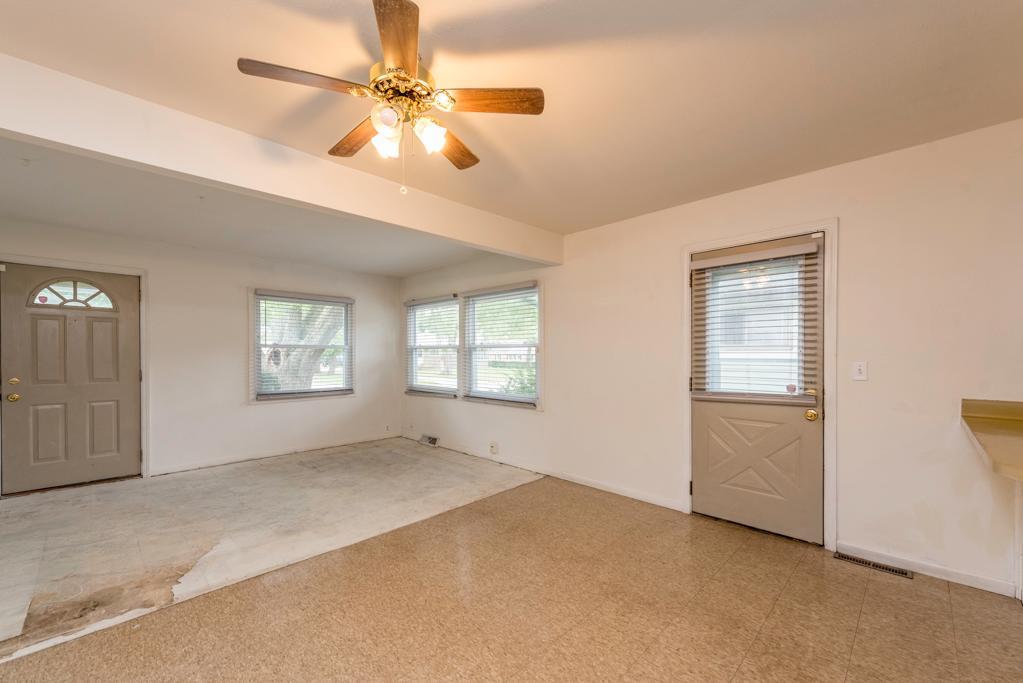 1220 Fulton Avenue Property Photo 14
