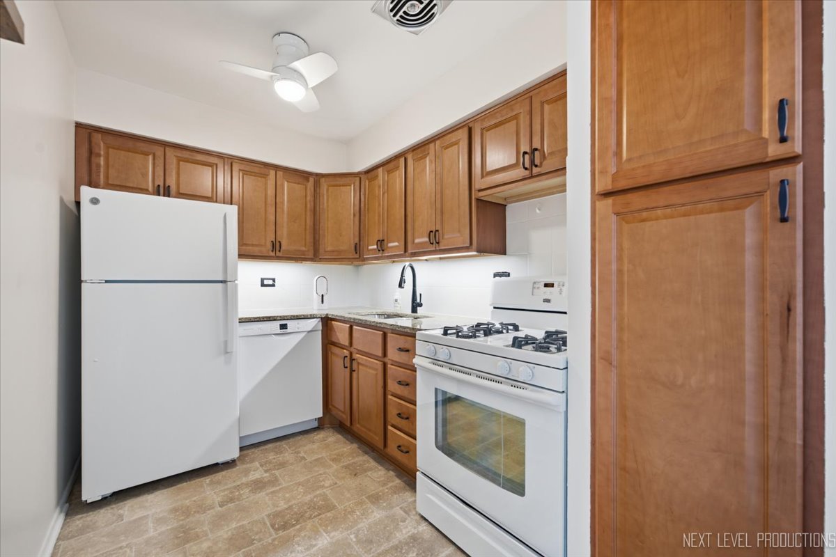 5506 Lincoln Avenue 521 Property Photo 13