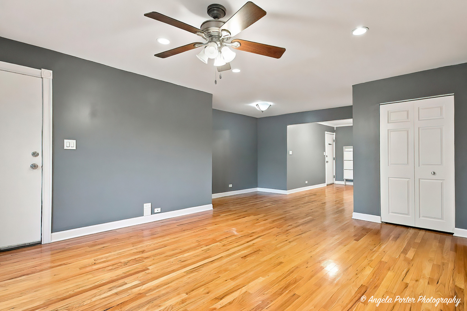 12759241 Property Photo 3