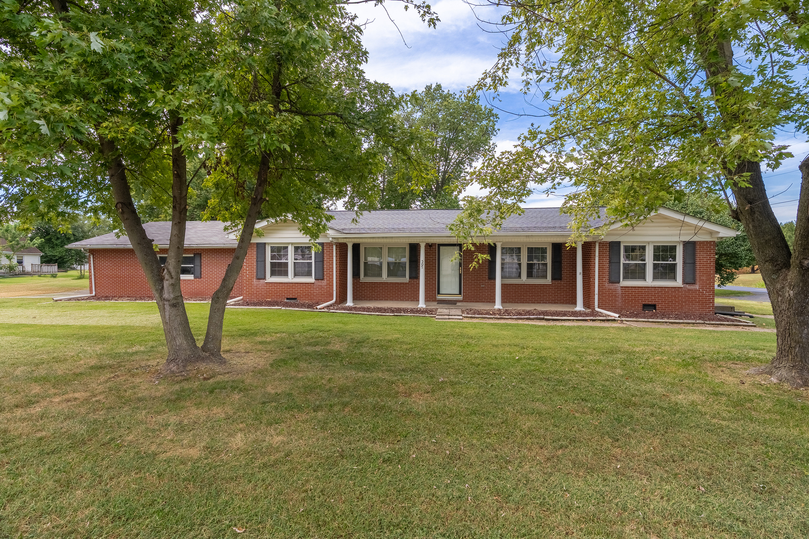 507 N Park Street Property Photo 1