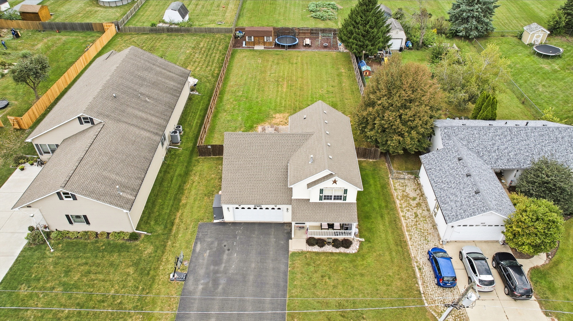 1416 Sandwich Drive Property Photo 2