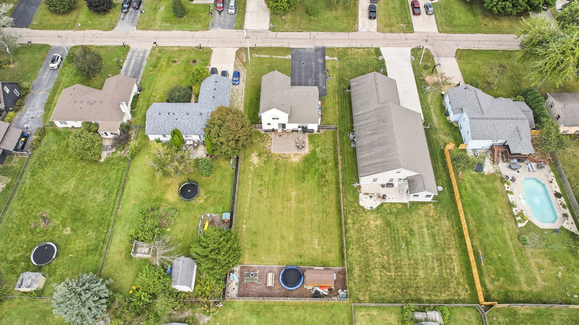 1416 Sandwich Drive Property Photo 35