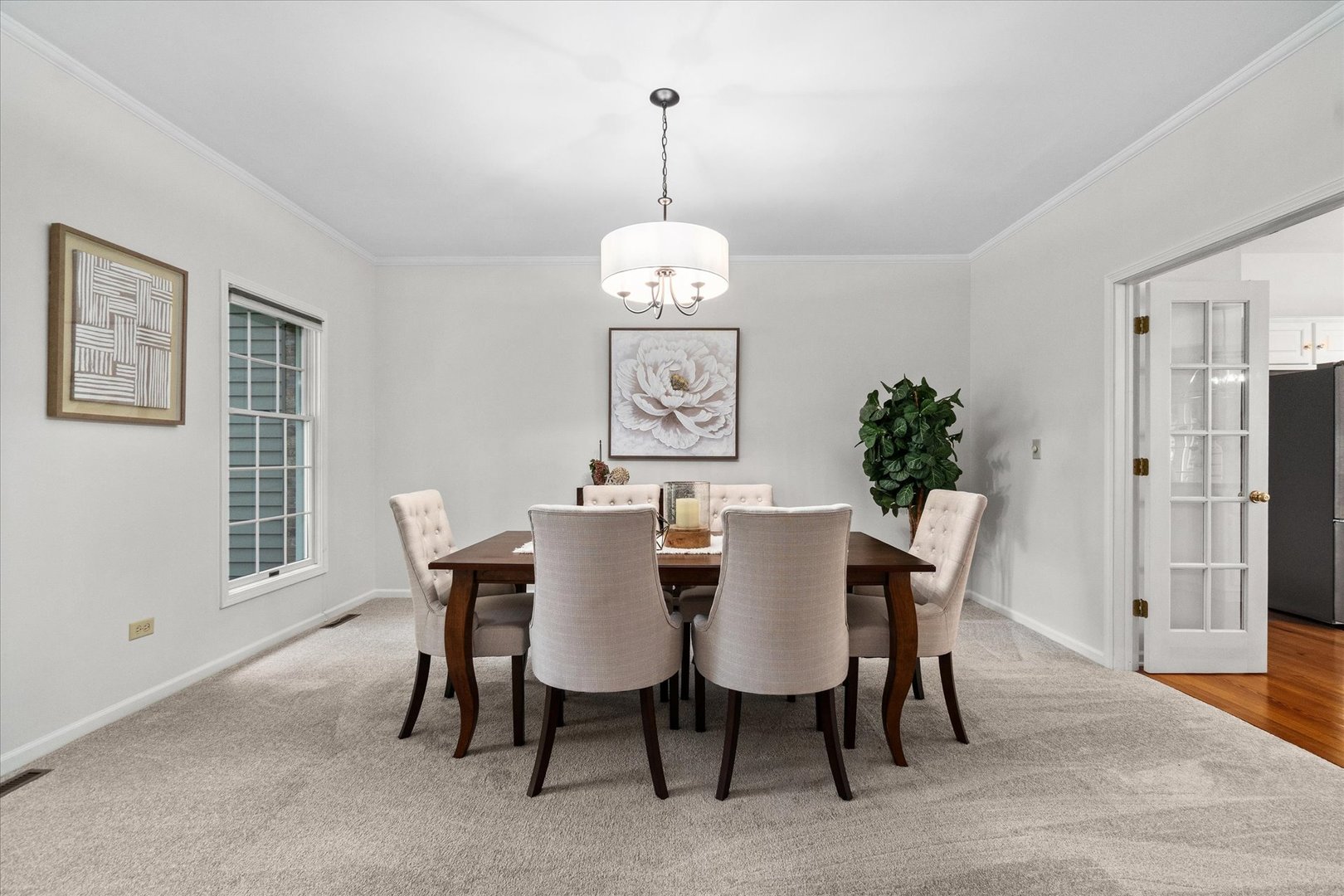 501 Pin Oak Court Property Photo 5