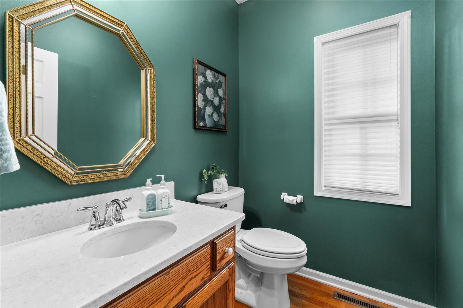 501 Pin Oak Court Property Photo 17