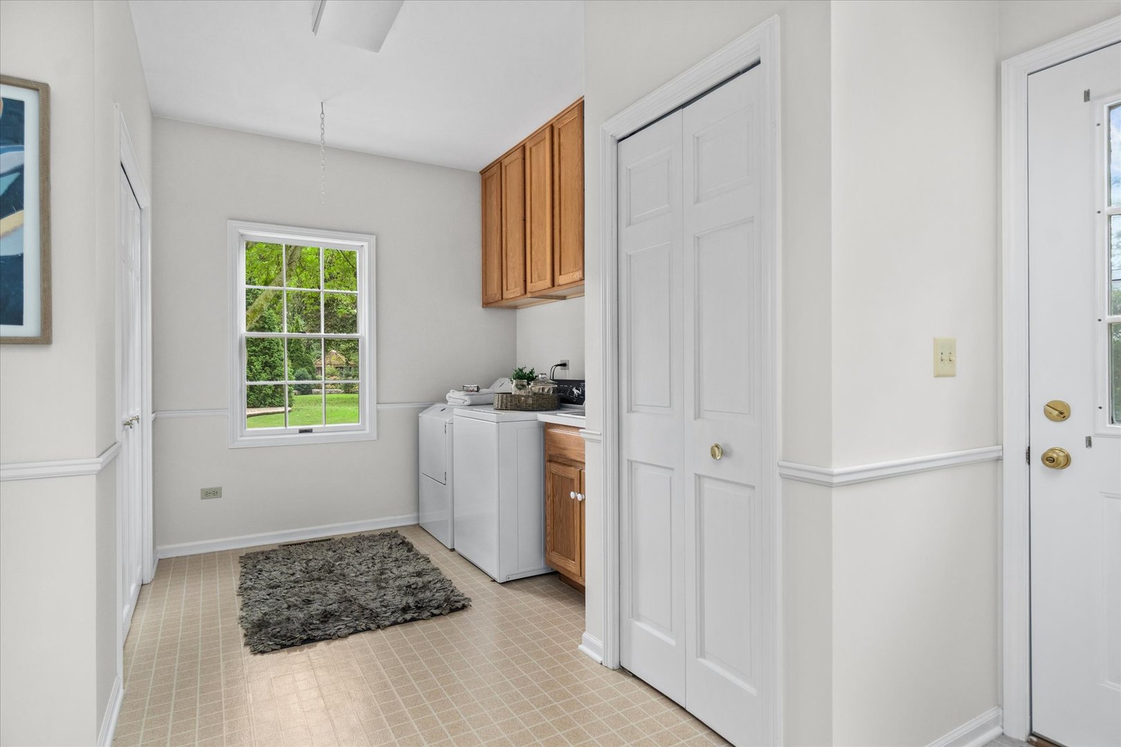 501 Pin Oak Court Property Photo 18