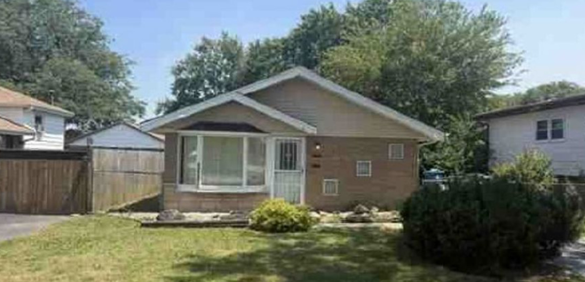 12631 S Tripp Avenue Property Photo 2