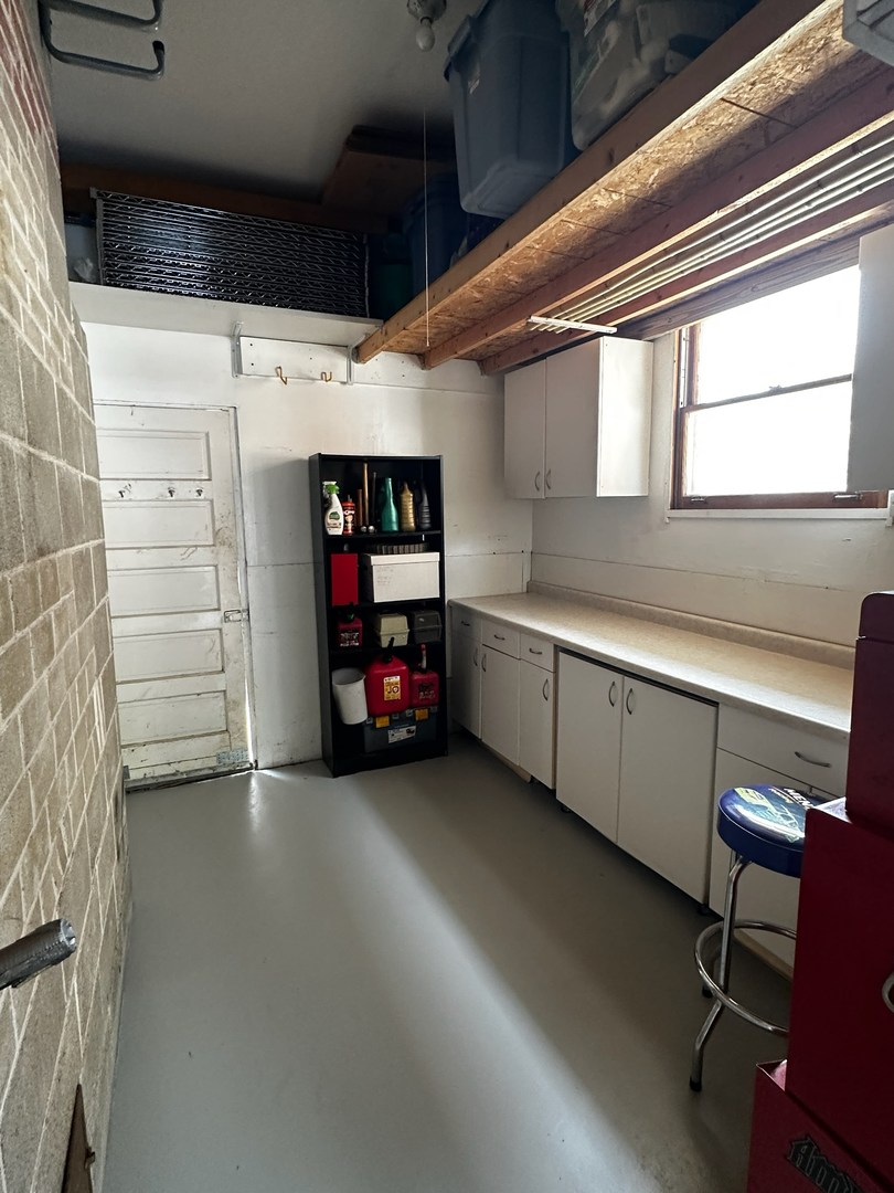 204 S Home Avenue Property Photo 41