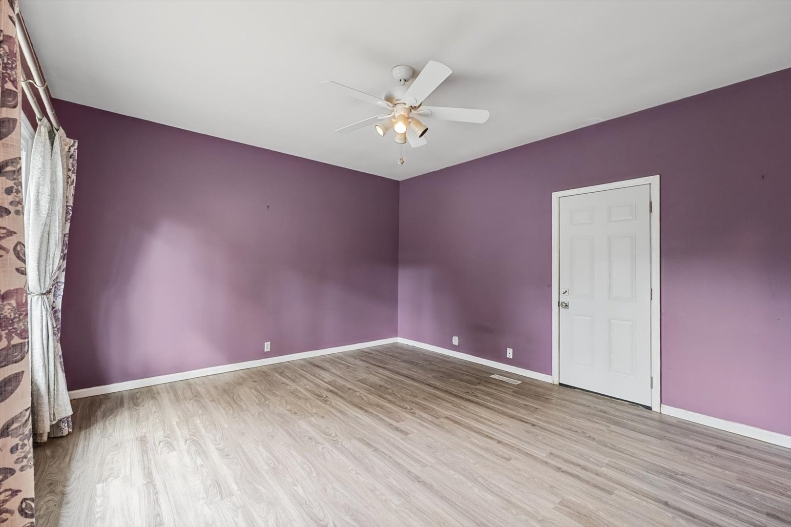 2105 Blackthorn Drive Property Photo 17