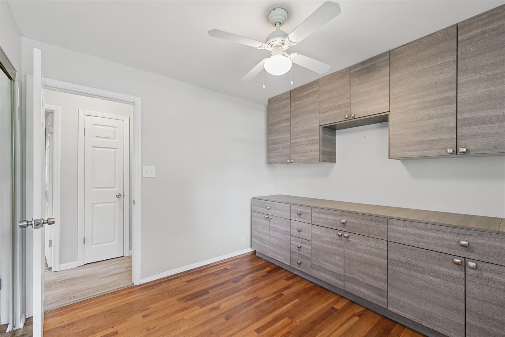 2105 Blackthorn Drive Property Photo 27