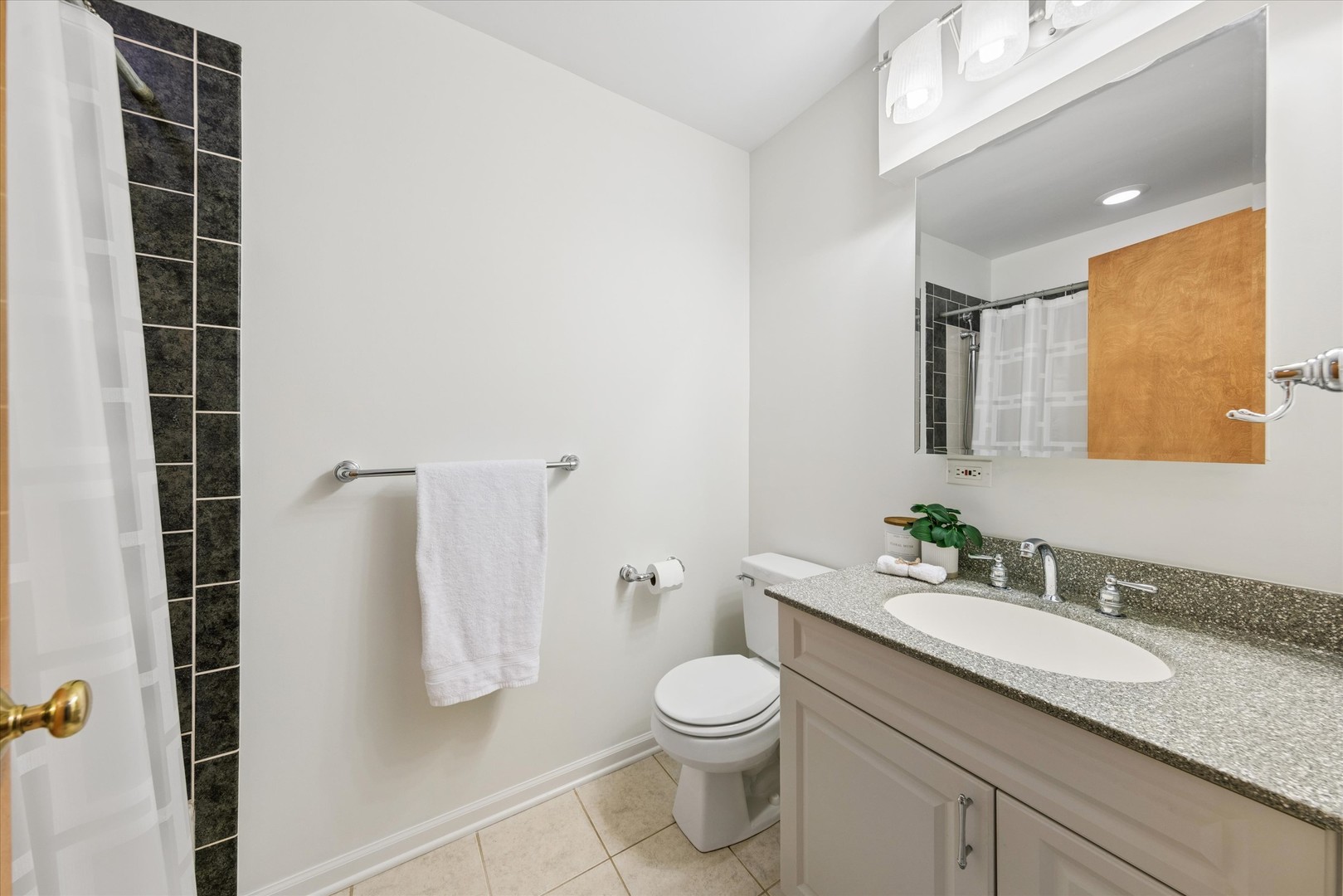 677 Wingate Road Property Photo 29
