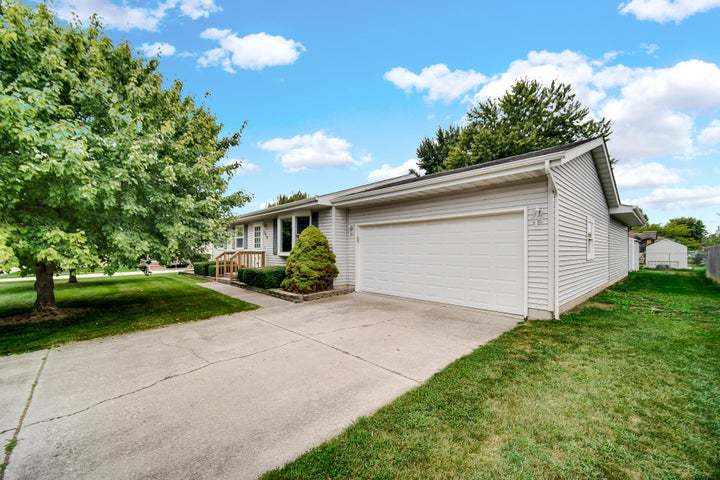 214 Locust Avenue Property Photo 1