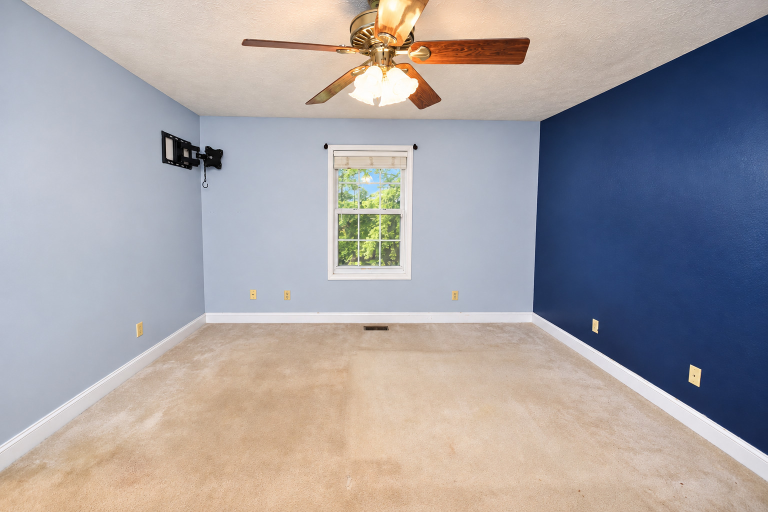 3 Nicole Court Property Photo 25