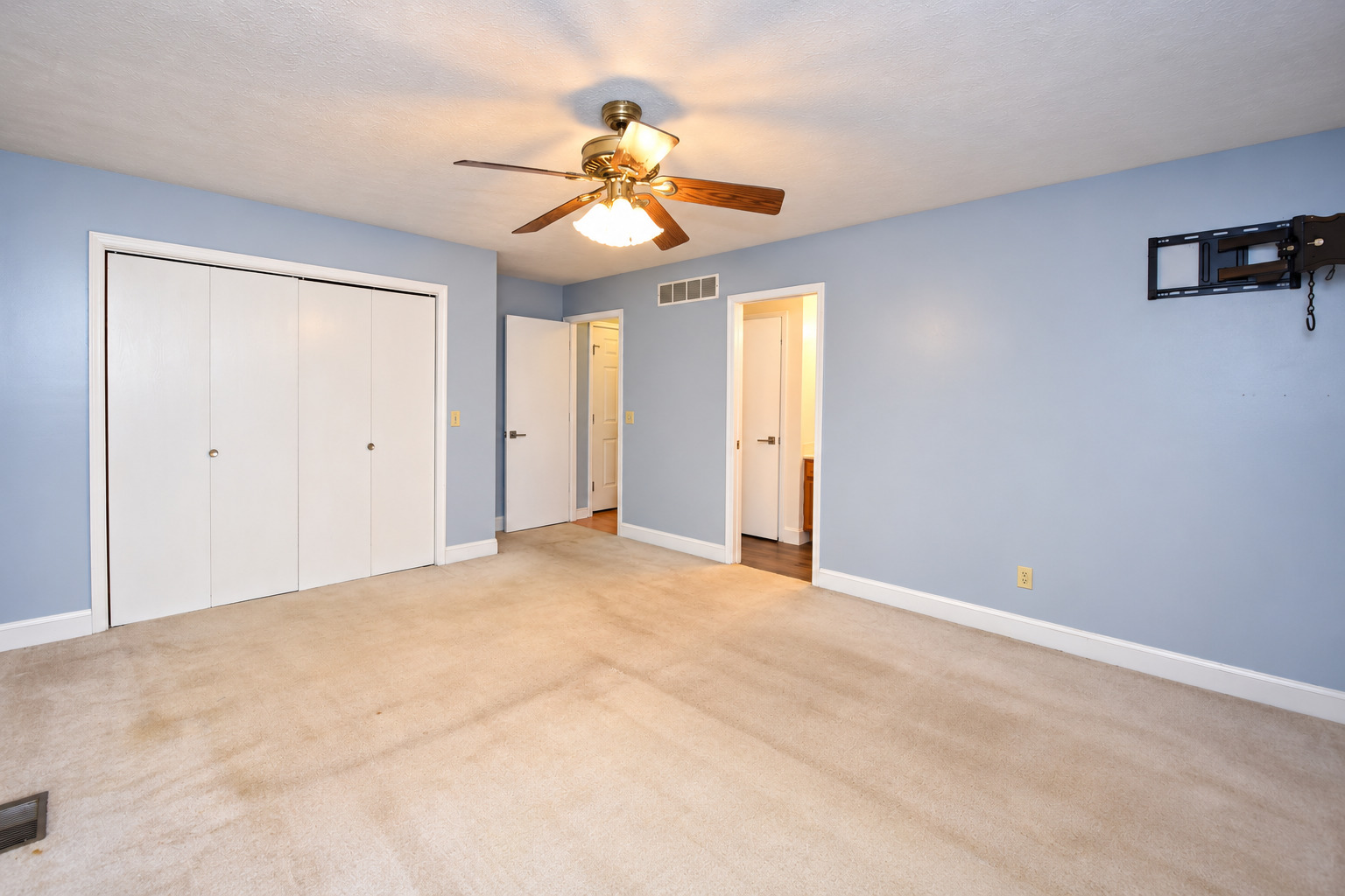 3 Nicole Court Property Photo 40