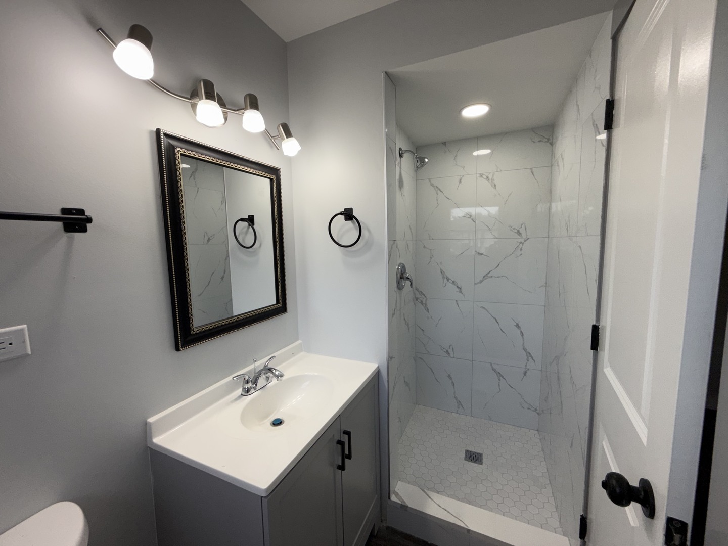 320 Sioux Street Property Photo 17