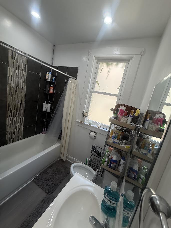 4689 N Kasson Avenue Property Photo 5