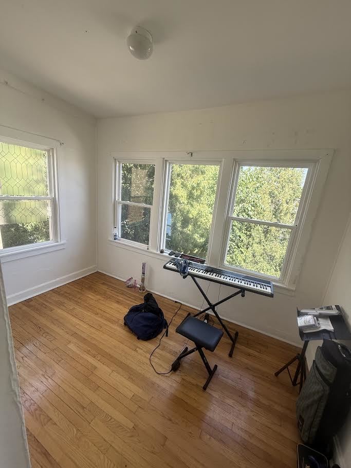 4689 N Kasson Avenue Property Photo 8