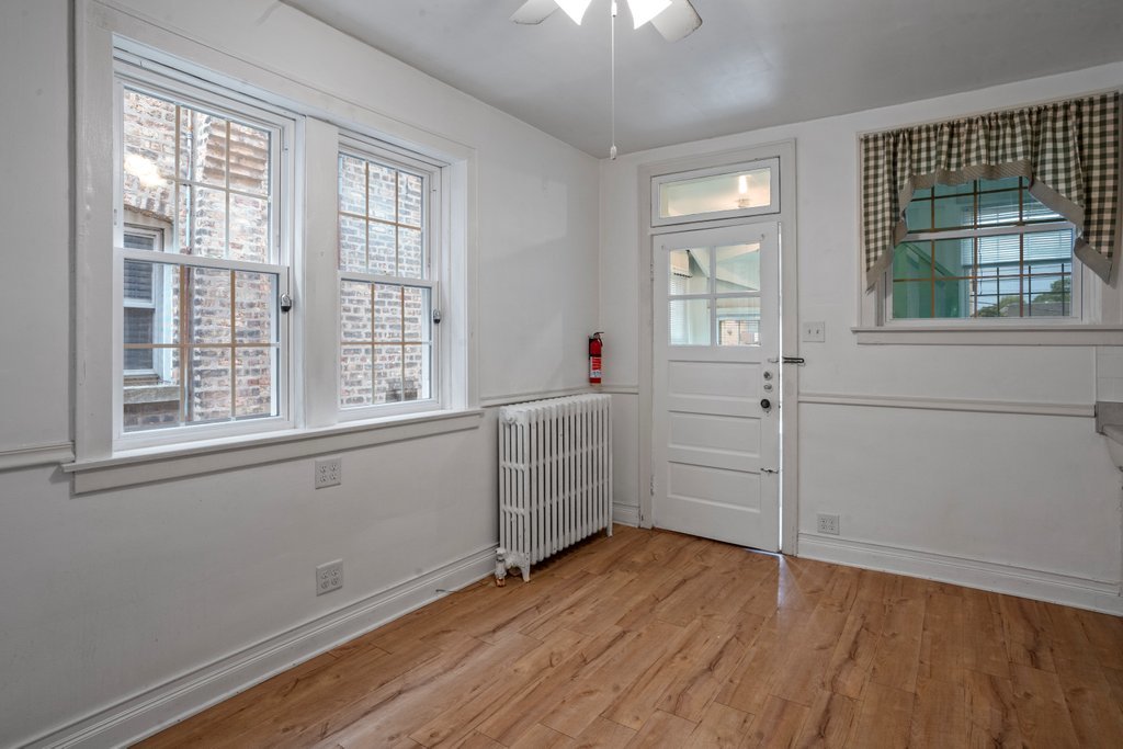 1240 S Maple Avenue Property Photo 12