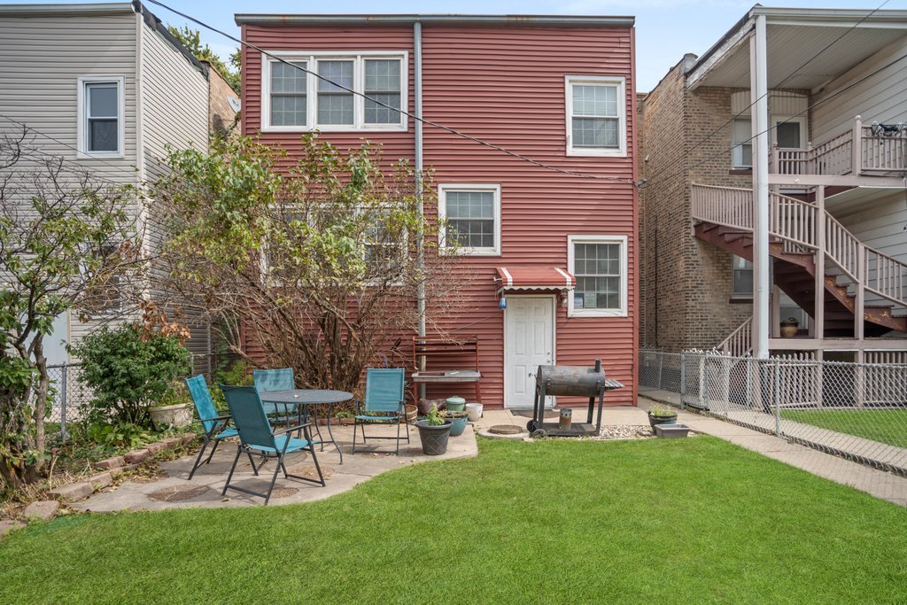 1240 S Maple Avenue Property Photo 34
